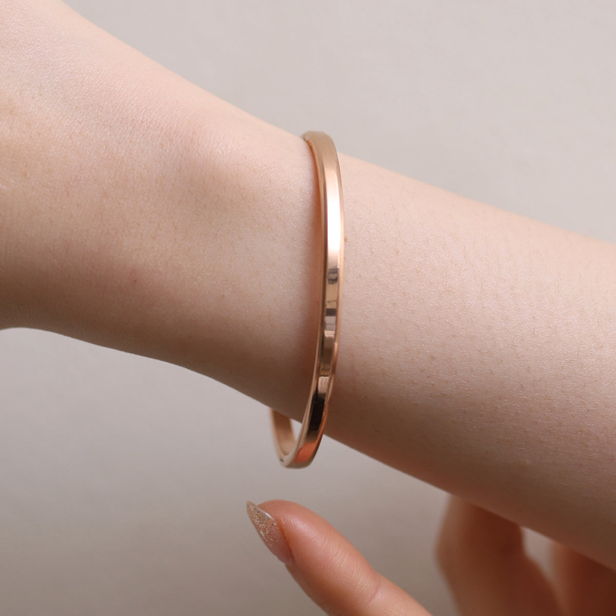 simple thin bangle